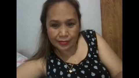 Snapshot of simplecity45 chatting on December 28, 11:41 am Carolyn online show from December 28, 11:41 am