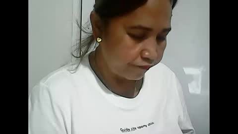 Carolyn online show from November 26, 11:22 am