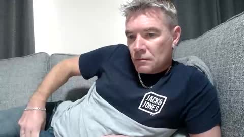 Ricky online show from October 16, 12:28 pm