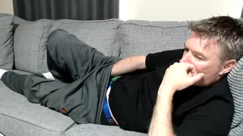 Snapshot of simplelife0 chatting on June 11, 2:04 pm Ricky online show from June 11, 2:04 pm