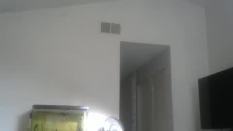 Snapshot of simplesamesq chatting on March 23, 12:25 am simplesamesq online show from March 23, 12:25 am