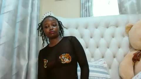 Snapshot of simply_eve1 chatting on November 21, 3:16 am simply_eve1 online show from November 21, 3:16 am