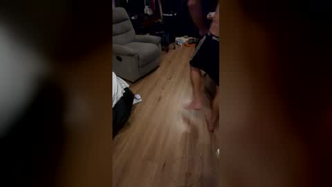 simsimeon online show from March 6, 11:39 am