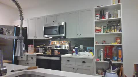 Snapshot of sin_a_maxx chatting on March 29, 1:49 am max online show from March 29, 1:49 am