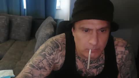 sinalco1975 online show from November 9, 8:34 am