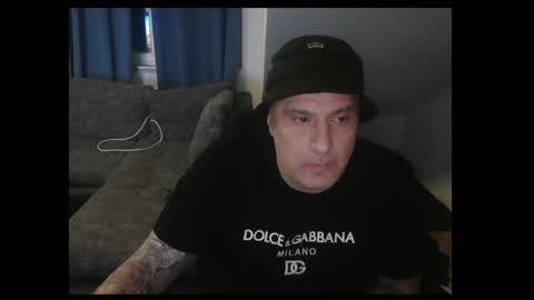 sinalco1975 online show from April 20, 11:28 pm