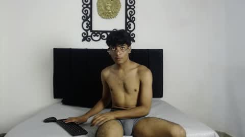  online show from May 5, 7:00 pm
