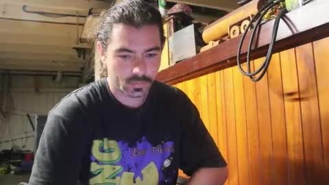 sincere369 online show from April 3, 2:37 pm