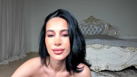 Snapshot of sincerelyc chatting on November 4, 6:18 pm C online show from November 4, 6:18 pm