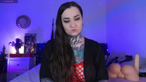 Snapshot of sindeleros chatting on December 9, 1:34 pm Ms. Sindel online show from December 9, 1:34 pm
