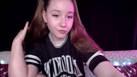 Sindi online show from December 19, 12:23 pm