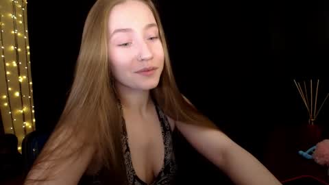 Snapshot of sindiwatsoon chatting on April 28, 7:19 pm Sindi online show from April 28, 7:19 pm