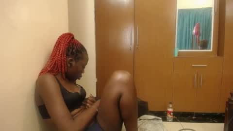 Elsy online show from May 15, 8:38 pm