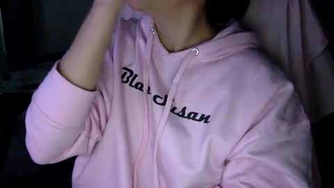 Snapshot of sindrastone chatting on December 24, 10:06 pm Sindra online show from December 24, 10:06 pm