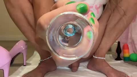 Snapshot of sindysissy chatting on August 9, 3:55 am Sindy SissyEnglish Spanish online show from August 9, 3:55 am