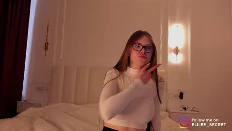 Ellie online show from February 24, 7:50 am