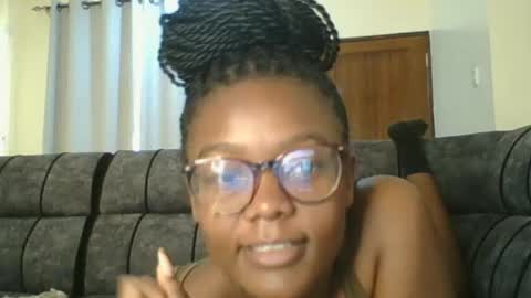 Snapshot of sinful_shadow chatting on July 14, 6:18 am sinful_shadow online show from July 14, 6:18 am