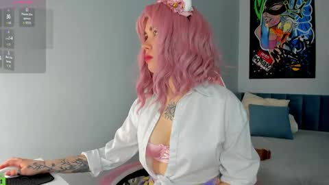 sinfulkittyyy online show from May 14, 9:16 am