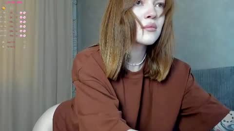Snapshot of sinfulsmile_ chatting on August 3, 11:37 am Ivy online show from August 3, 11:37 am