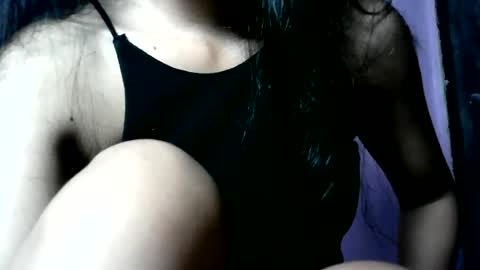 Snapshot of single_momxx chatting on July 6, 3:03 pm single_momxx online show from July 6, 3:03 pm