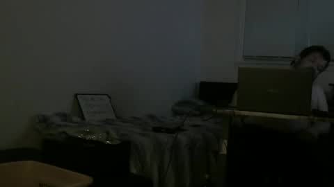 SingleDude 69 online show from December 8, 9:57 am