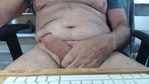 SingleMaleCA online show from October 4, 9:35 pm