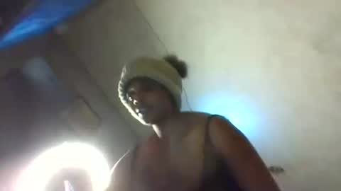 Mariona online show from October 31, 8:15 am