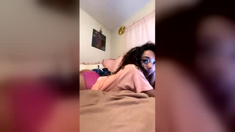Snapshot of sinn3er chatting on April 29, 3:54 am sinn3er online show from April 29, 3:54 am