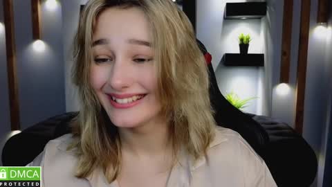 Sinty Noria online show from January 18, 11:43 am