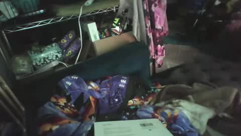 Snapshot of siofra chatting on March 6, 6:37 pm Siofra online show from March 6, 6:37 pm