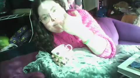 Snapshot of siofra chatting on March 8, 4:06 pm Siofra online show from March 8, 4:06 pm