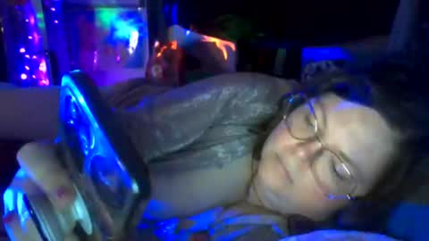 Snapshot of siofra chatting on October 5, 10:40 pm Siofra online show from October 5, 10:40 pm