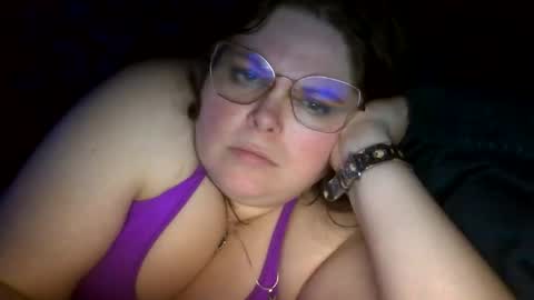 Snapshot of siofra chatting on May 3, 4:18 am Siofra online show from May 3, 4:18 am