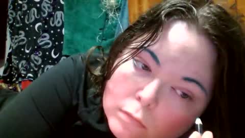Snapshot of siofra chatting on May 9, 1:22 am Siofra online show from May 9, 1:22 am