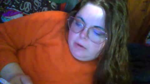 Snapshot of siofra chatting on May 9, 8:36 pm Siofra online show from May 9, 8:36 pm