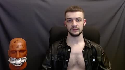 Snapshot of sir_damien chatting on January 3, 2:21 am Sir Damien online show from January 3, 2:21 am