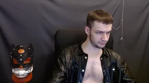 Snapshot of sir_damien chatting on January 13, 2:39 am Sir Damien online show from January 13, 2:39 am