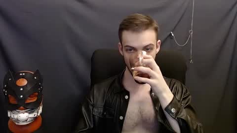 Snapshot of sir_damien chatting on January 14, 4:50 pm Sir Damien online show from January 14, 4:50 pm