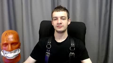 Snapshot of sir_damien chatting on September 13, 2:44 am Sir Damien online show from September 13, 2:44 am