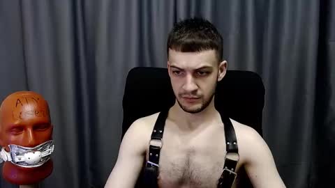 Snapshot of sir_damien chatting on October 11, 8:51 pm Sir Damien online show from October 11, 8:51 pm