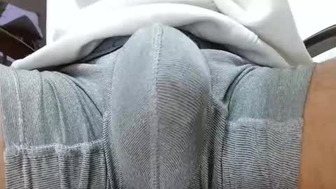 Snapshot of sir_tall_dom chatting on January 9, 1:50 am AlphaMaster Rodrick online show from January 9, 1:50 am