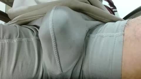 Snapshot of sir_tall_dom chatting on October 16, 3:40 am AlphaMaster Rodrick online show from October 16, 3:40 am