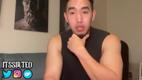 Snapshot of sir_teo chatting on December 29, 12:52 am SIR TEO online show from December 29, 12:52 am