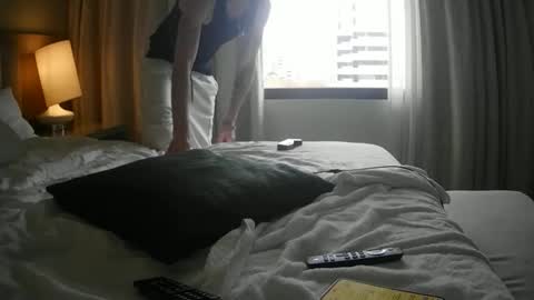 Danny skiff online show from November 14, 8:40 pm