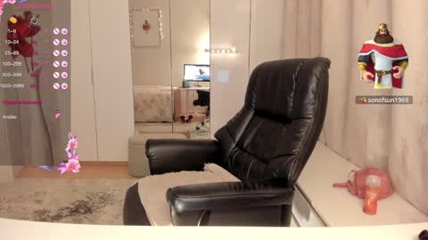 Snapshot of sirena99 chatting on February 13, 4:39 pm Sirene online show from February 13, 4:39 pm