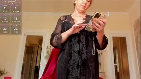 Snapshot of sirena99 chatting on April 20, 7:44 am Sirene online show from April 20, 7:44 am