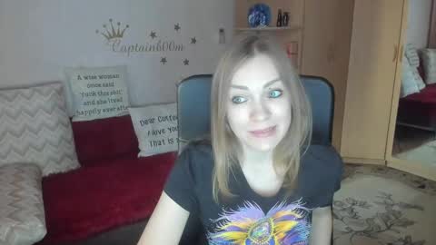 Snapshot of sirenasilk chatting on November 14, 5:06 am sirenasilk online show from November 14, 5:06 am