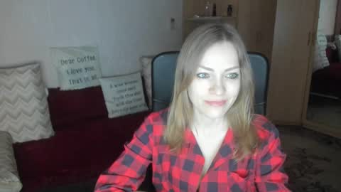 sirenasilk online show from March 18, 3:20 am