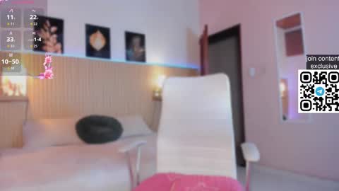 Sirenita online show from September 27, 9:25 am