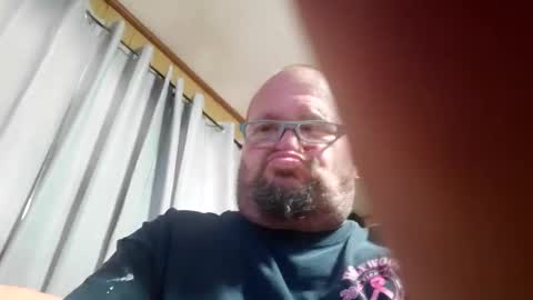 Snapshot of sirhams chatting on March 11, 2:29 pm sirhams online show from March 11, 2:29 pm